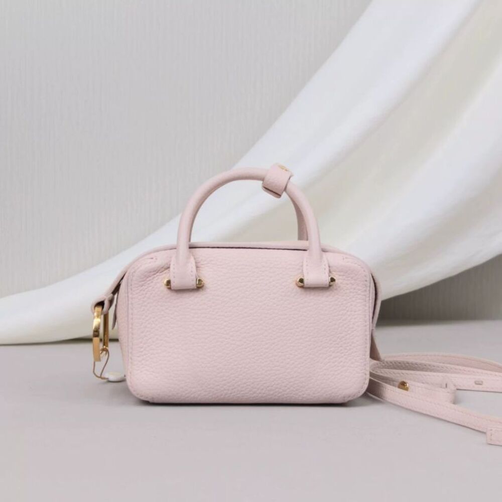 Louis Vuitton Women Pre-Loved Bag Very Good Condition